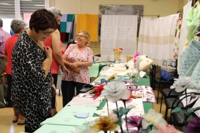 Inauguració de l'exposició de manualitats del Casal dela Gent Gran Montornès Nord