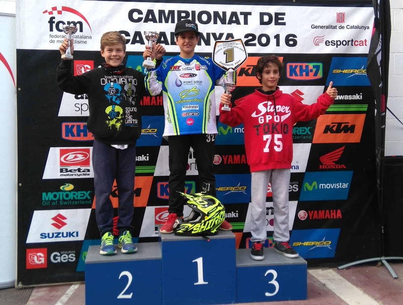 Yago Domínguez al podi del Campionat de Catalunya d'Endurets de 65cc (Foto: Yago 8)