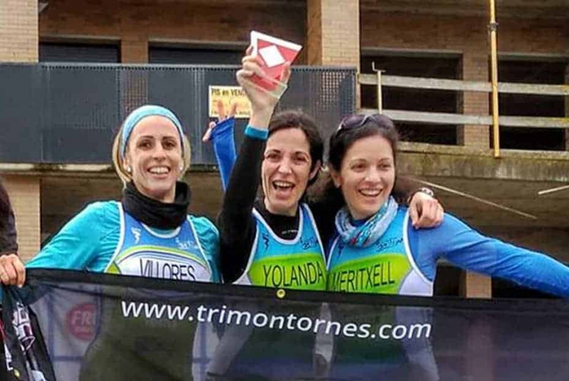Equip femení del Triatló Montornès, tercer de Catalunya (Font: Club Triatló Montornès)