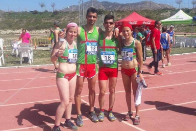 L'equip de relleu mix del Club Atletisme Montornès al Campionat d'Espanya de Cros 2017