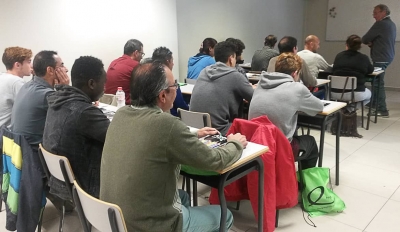 Participants en el curs d'activitats auxiliars de magatzem