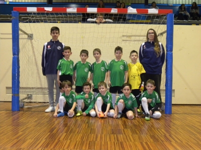 Equip pre-benjamí 2016-2017 (Fotografia cedida per l'Associació Esportiva de Montornès de Futbol Sala)