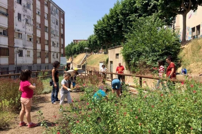 Alumnes de l'Escola Marinada participen en el projecte "El meu jardí"