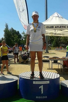 Sandra Cortés, de l'Atletisme Montornès, campiona de Catalunya de Veterans en llançament de disc (Font: Club Atletisme Montornès)