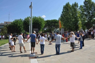 Ballada de sardanes per tancar l'acte institucional de la Diada (2016)