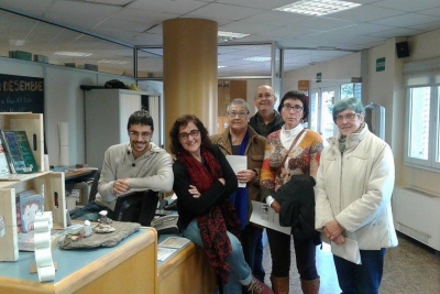 Participants del club de lectura fàcil en català. Font: Oficina de Català de Montornès.