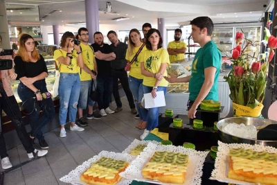 Un moment de l'acte de presentació de les postres de Festa Major