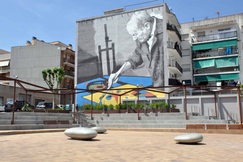 La remodelada plaça de Joan Miró 