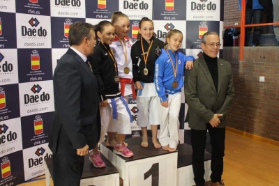 Judith Anguera, tercera a la fase final de la Lliga Nacional de Karate (Font: Club Karate Montornès)