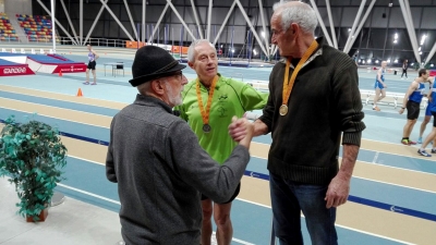 Podi de Javier Lopez, Campió de Catalunya 3.000 metres llisos Master (Foto: Club Atletisme Montornès)