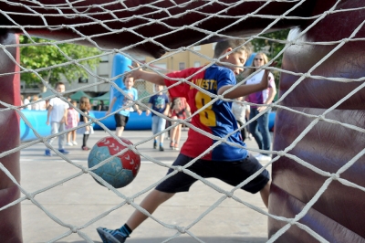 El futbol també present en la Diada de l'esport al carrer