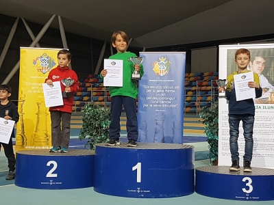 Alex Villa, campió de Catalunya sub-8 (Font: Club d'Escacs Montornès)