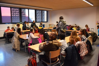 Primer dia de classe a la nova escola Palau d'Ametlla