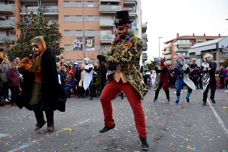 Sa Majestat Carnestoltes, el rei dels poca-soltes