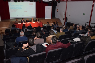Jornada de debat sobre la gestió pública de l'aigua a l'Espai Cultural Montbarri