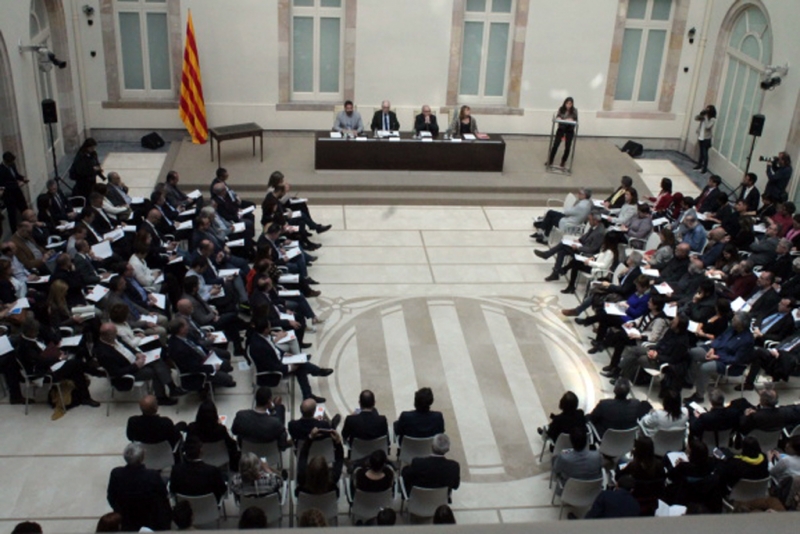 Acte per a la signatura del Pacte contra la segregació escolar (Foto: Parlament de Catalunya)