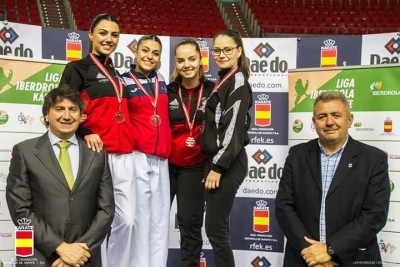 Teresa López a la 1a fase de la Lliga Nacional Junior (Font: Club Karate Montornès)