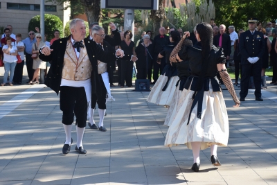 Actuació de l'Esbart Dansaire de la Societat Coral La Lira a la Diada Nacional de Catalunya (2018)