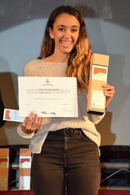 Premi a la constància sènior femení: en representació de Sara Galán (Club Atletisme Montornès)