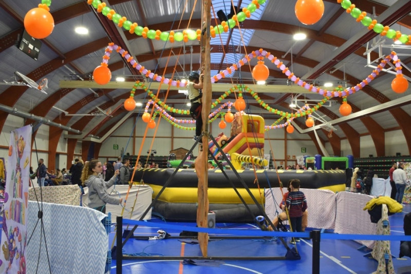 El Parc de Nadal Infantil ha comptat amb un rocòdrom i inflables