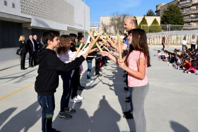 L'alumnat de l'Escola Palau d'Ametlla ha fet un ball de bastons