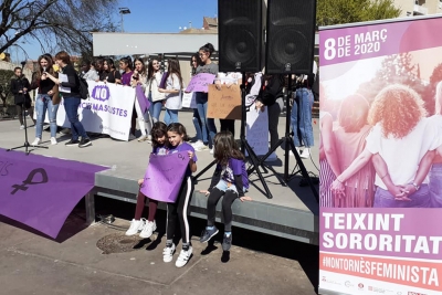 Activitats pel 8M a la plaça de Pau Picasso