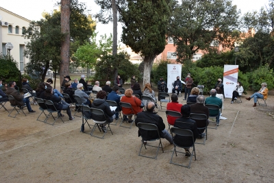 Un moment de la presentació d'aquesta tarda al pati de Can Xerracan