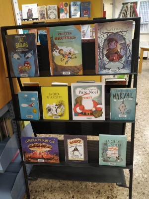 Llibres i contes a les noves prestatgeries