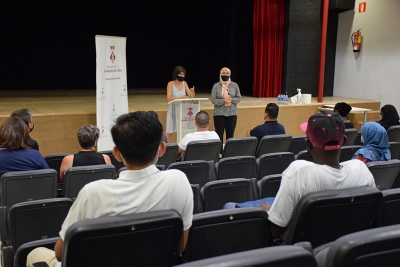 Un moment de l'acte d'entrega dels diplomes