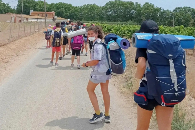 Primeres rutes de les colònies 2021 (Foto: Instagram Esplai Panda)