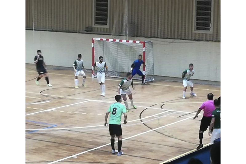 Un moment del partit entre el Montornès i el Ripollet (imatge: AE Montornès Futbol Sala)