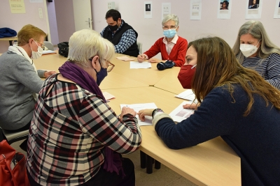 Sessió del taller de benestar emocional al Casal de Cultura.