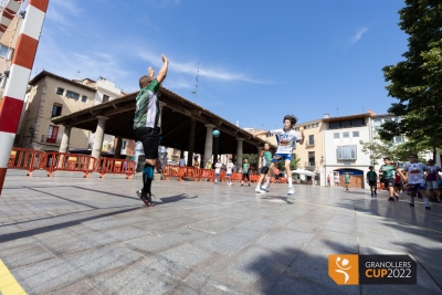 Un dels partits en què va jugar el Club Handbol Montornès. (imatge: Granollers Cup)