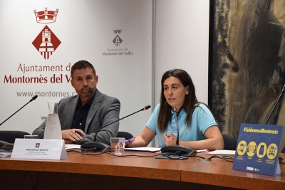 Intervencions de la regidora de Salut Pública, Mar García, i el diputat Jesús Naharro.