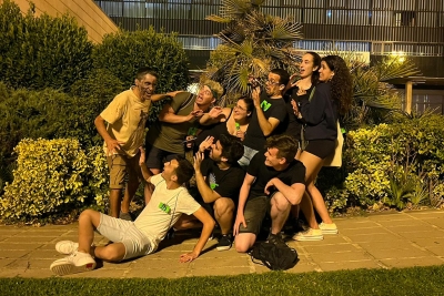 Un grup de participants en el joc Montornès Zombie.