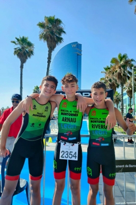 Eric Cano, Arnau Pérez i Pau Rivero al V Aquatló Jove celebrat a Barcelona. (imatge: Club Triatló Montornès)