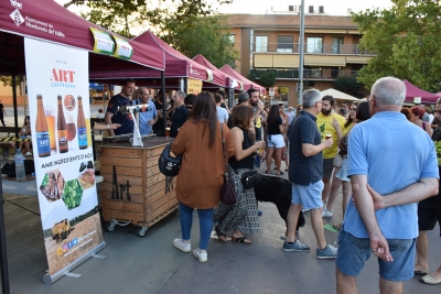 Paradetes de cervesa artesana al 1r BirraFest.