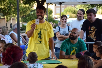 Espectacle de màgia al 1r BirraFest.