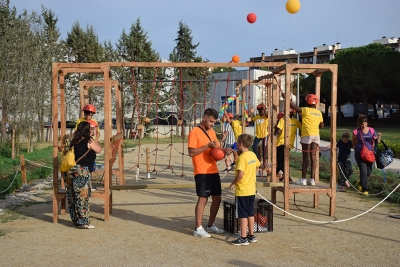 Activitats de la festa inaugural del Cruyff Court i el parc socioesportiu.