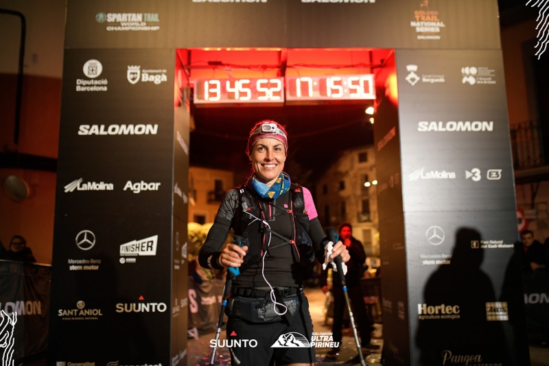 Eli Pascual a l'arribada de la Salomon Ultra Pirineu. (imatge: Ramon Casacuberta)