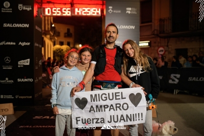 Miquel Corbera a l'arribada de la Mitja de la Salomon Ultra Pirineu. (imatge: Ramon Casacuberta)