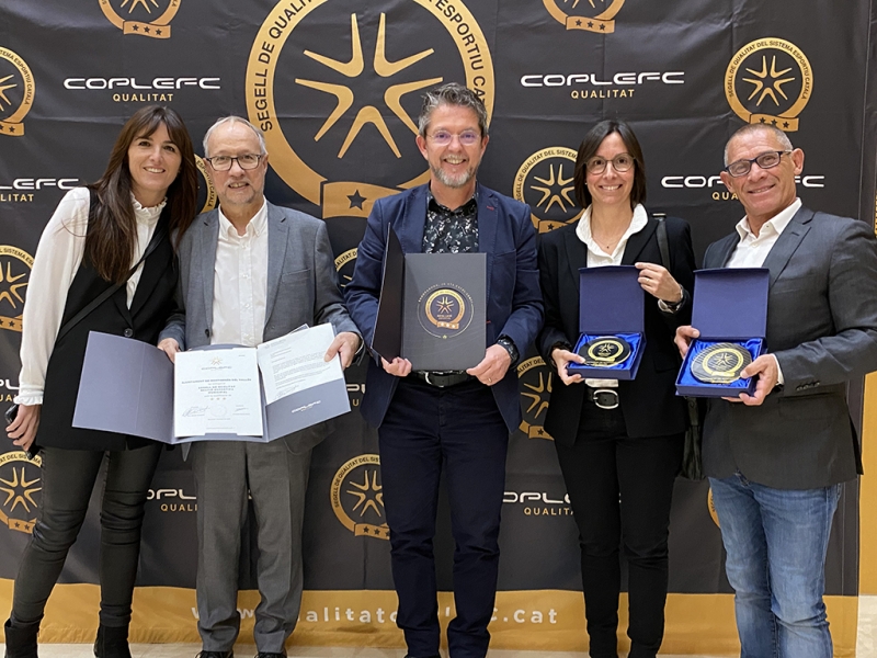 Els representants de Montornès a la Gala de lliurament dels segells de qualitat COPLEFC