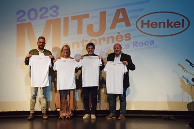 D'esquerra a dreta: Albert Gil (alcalde de La Roca), Yolanda Lorenzo (alcaldessa de Vilanova), José A. Montero (alcalde de Montornès), i Pere Rodríguez (alcalde de Montmeló).