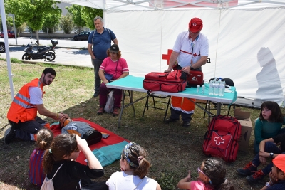 Taller de primers auxilis de la Creu Roja.