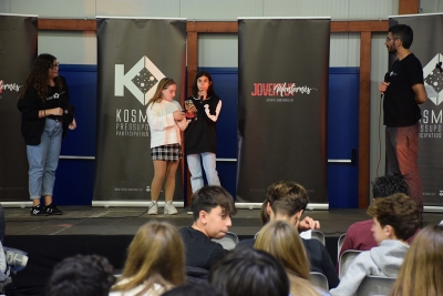 Exposició de propostes a l'Assemblea Jove de 12 a 17 anys.