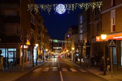 Llums de Nadal a l'avinguda de l'Onze de Setembre.