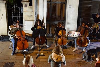 Actuacions d'alumnes de l'Escola Municipal de Música, Dansa i Aula de Teatre de Montornès.