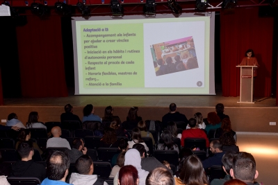 Moments de l'acte de presentació de cada escola