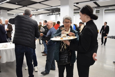 Aperitiu preparat per alumnes de l'Escola d'Hoteleria del Vallès Oriental.