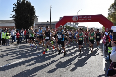 Sortida de la 30a Mitja i la Cursa dels 6 km.